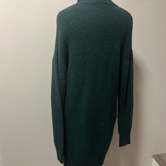 Long green cardigan with pockets - Picture 4 of 6